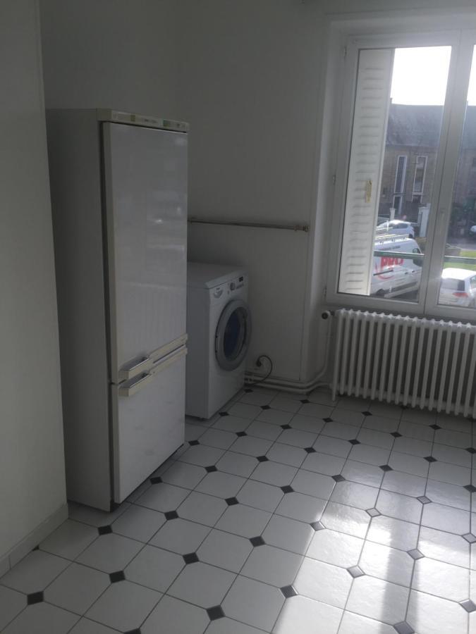 Appartement 1Er Etage Carignan Eksteriør billede